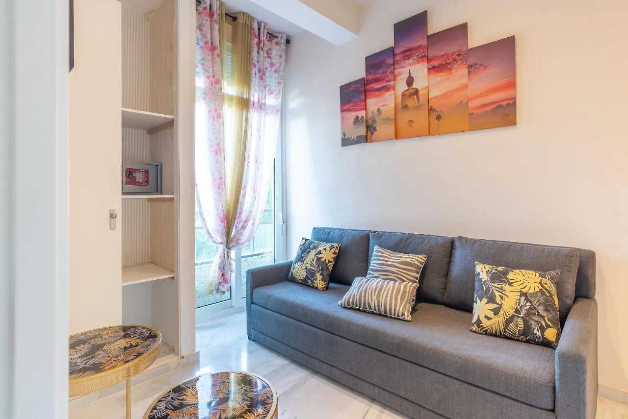 Duplex De Lujo En La Playa , Jacuzzy, Piscina, Chimenea Y Padel Apartment Benalmadena 0*,  Spain