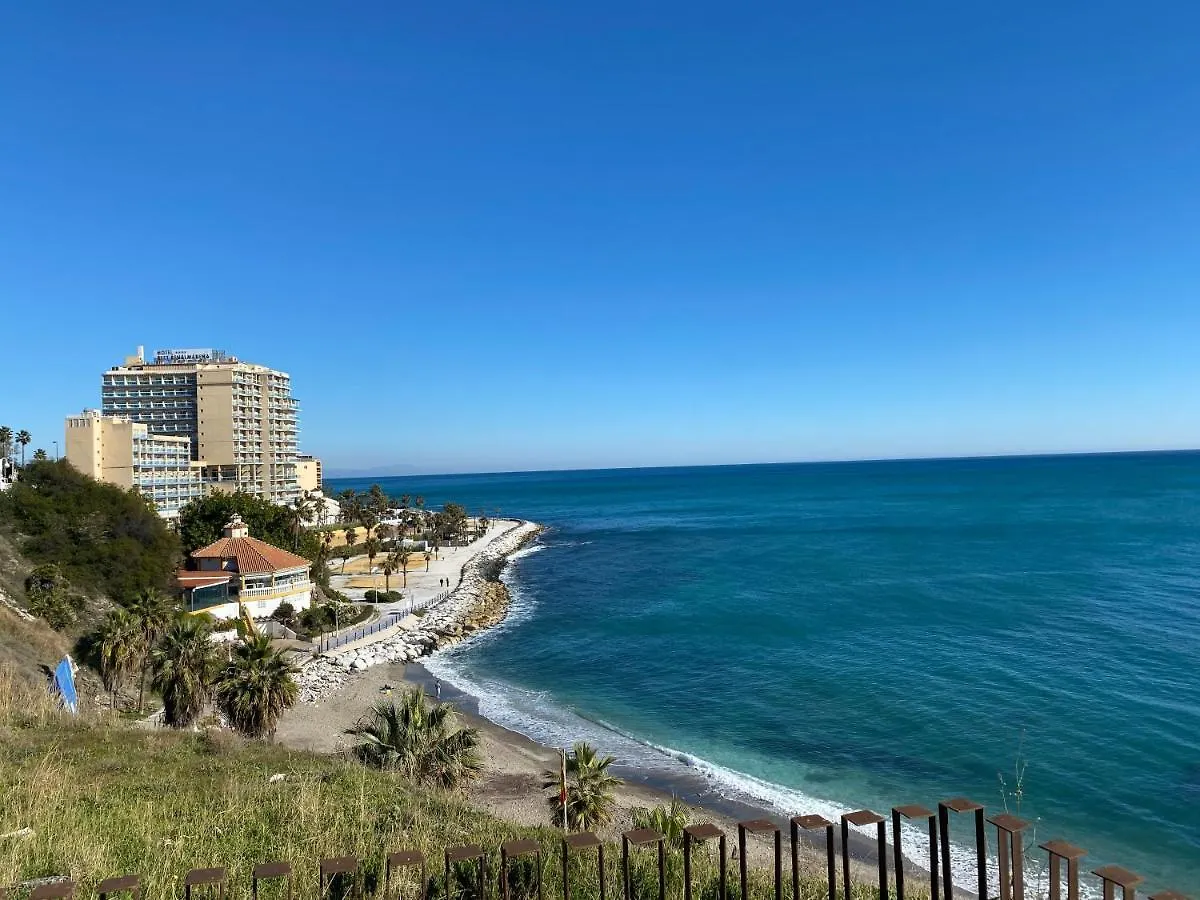 Duplex De Lujo En La Playa , Jacuzzy, Piscina, Chimenea Y Padel Apartment Benalmadena 0*,  Spain